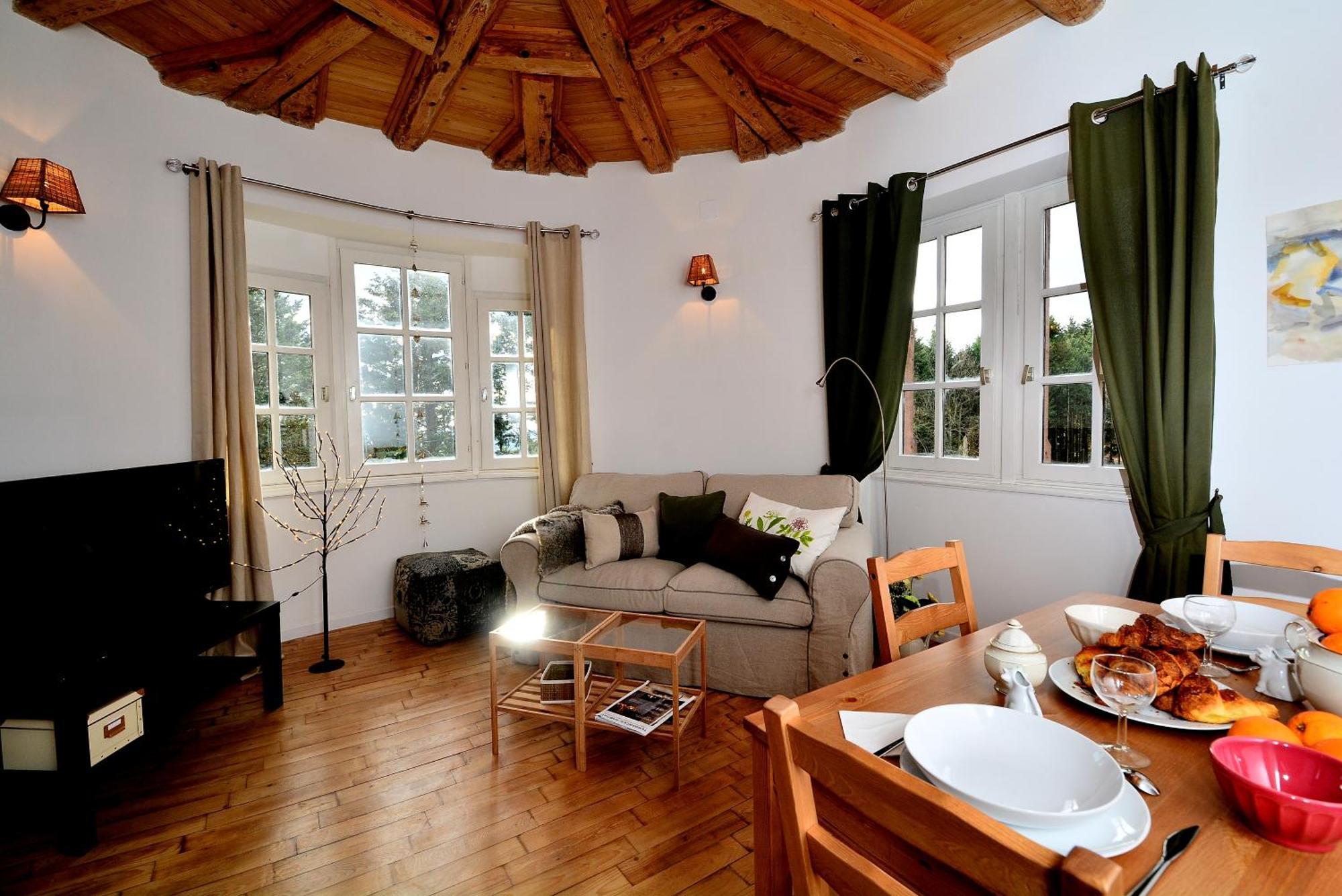 Logis Du Haut-Koenigsbourg Thannenkirch Kamer foto